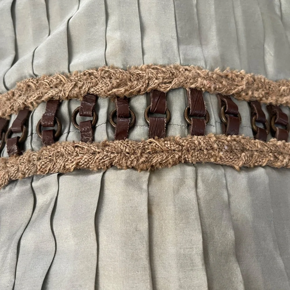 $178! Jasper & Jeera Silk, Leather & Canvas Tote Bag in Pristine Condition - Picture 9 of 13